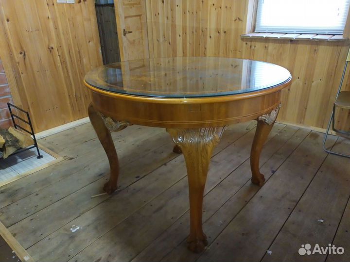 Стол антикварный дубовый