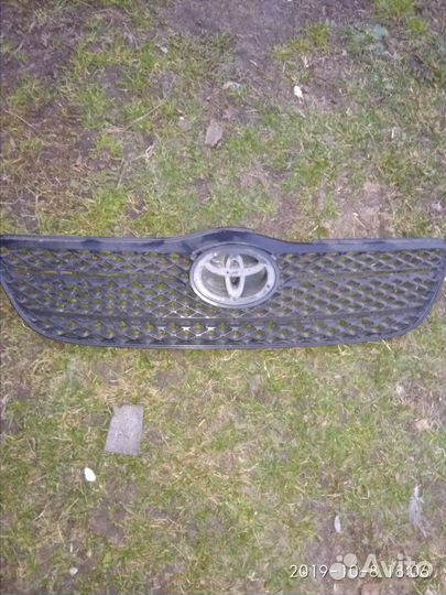 Решетка радиатора