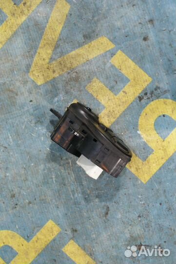 Блок управления зеркалами Hyundai Santa FE