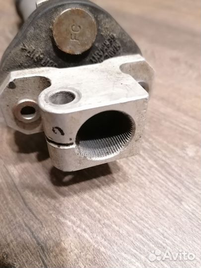 Нижняя секция рулевого вала Е38, Е39