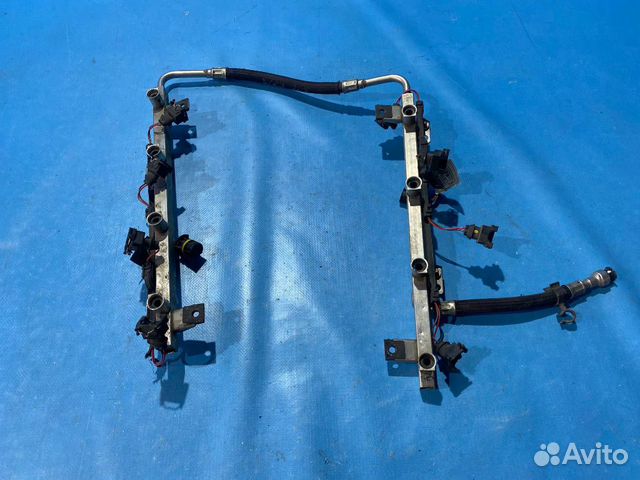 Топливная рампа BMW X5 E53 N62 4.4 4.8