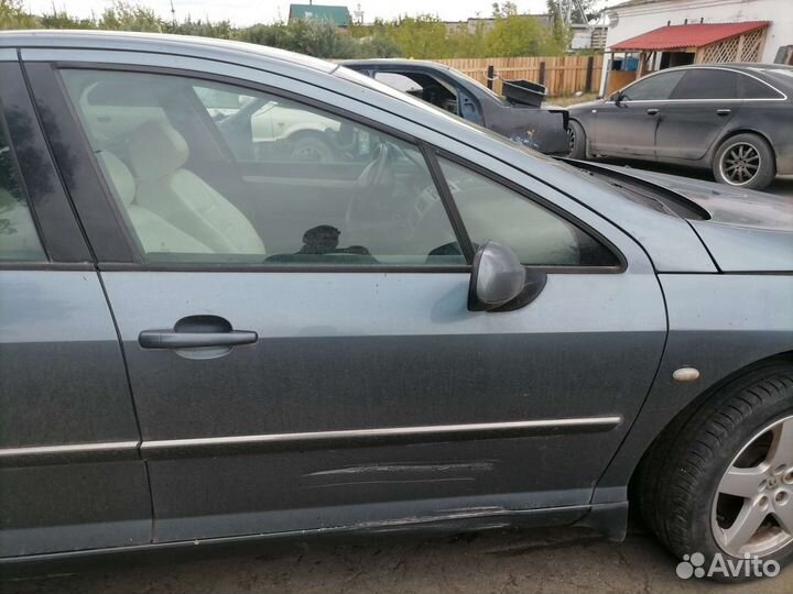 Дверь передняя правая Peugeot 407