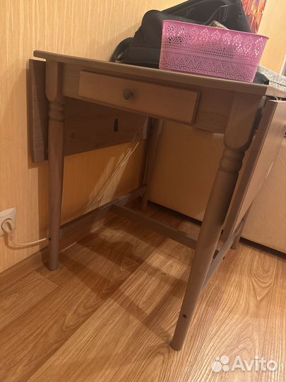 Письменный стол