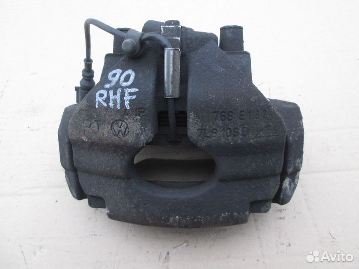 Тормозной суппорт передний правый volkswagen Touar