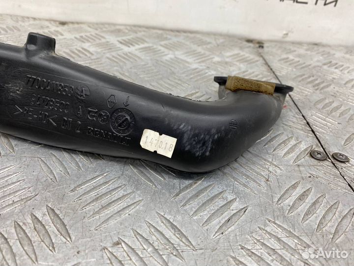 Б/У воздуховод отопителя Renault Scenic 1 (Megane)