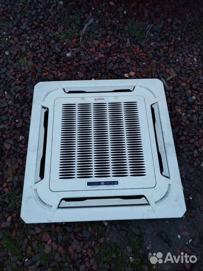 Лицевая панель кассетной сплит системы