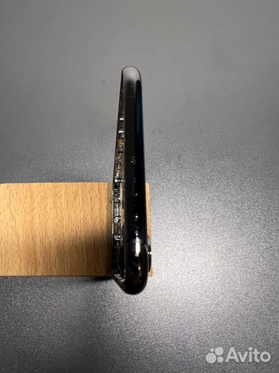 Оригинальный корпус на iPhone Xs Max (черный)