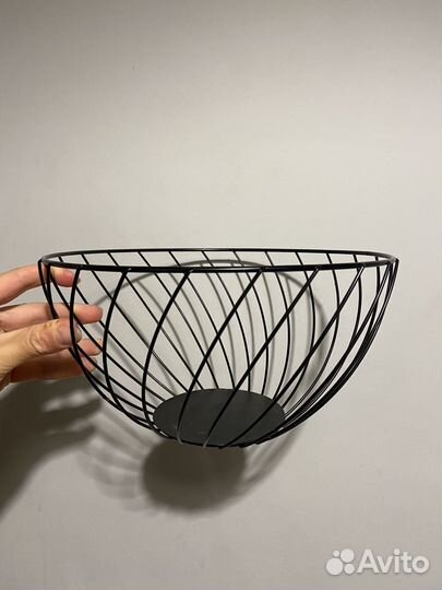 Металлическая ваза для фруктов Sinsay