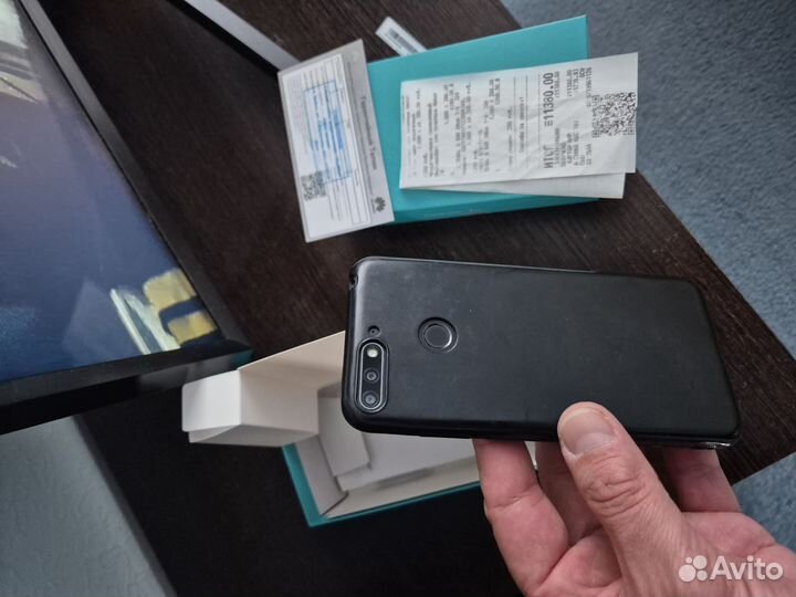 HONOR 7C Pro, 3/32 ГБ