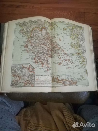 Старинные антикварные книги
