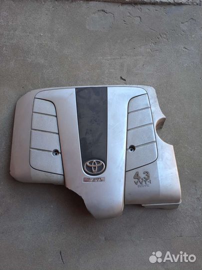 Крышка двигателя 3uz