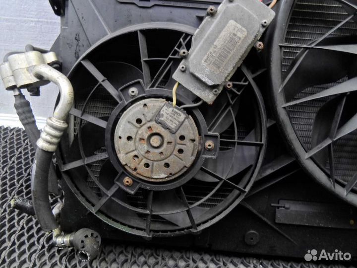 Вентилятор радиатора Audi Q7