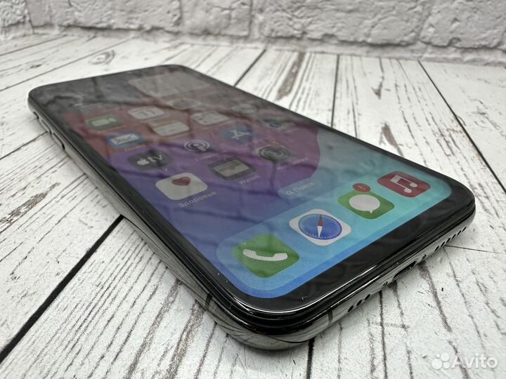 iPhone Xs, 256 ГБ