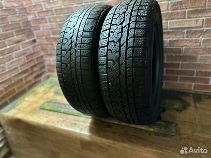 Kumho I'Zen RV Asymmetric 225/60 R17 99H
