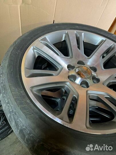 Колёсо Cadillac Escalade IV 285/45R22 GM Original