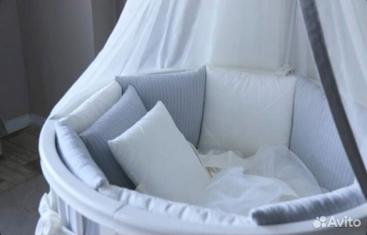 Бортики и балдахин в детскую кроватку