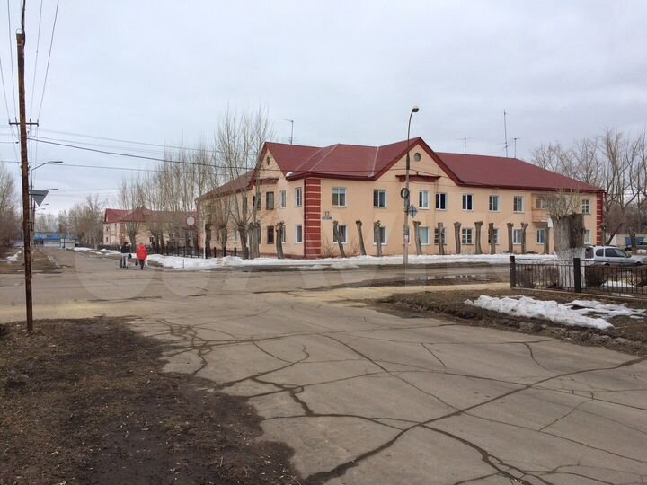 3-к. квартира, 80 м², 2/2 эт.