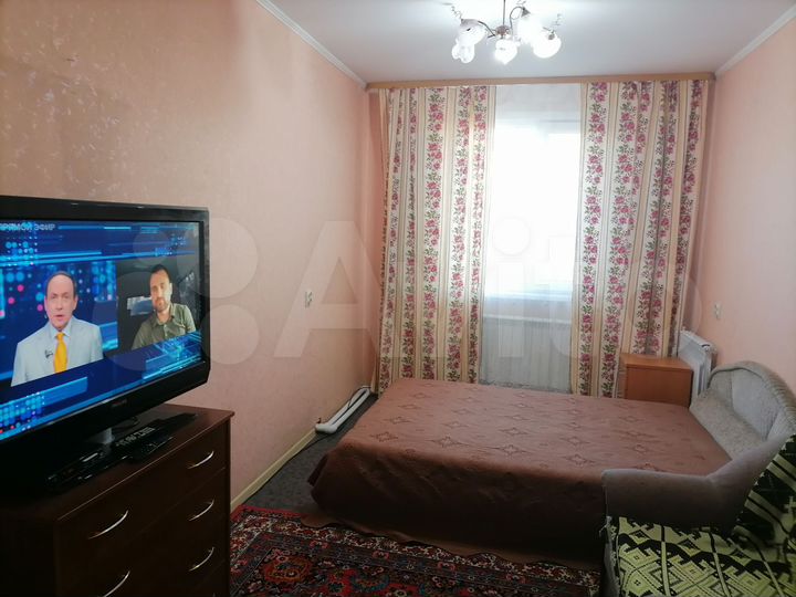2-к. квартира, 48 м², 1/3 эт.