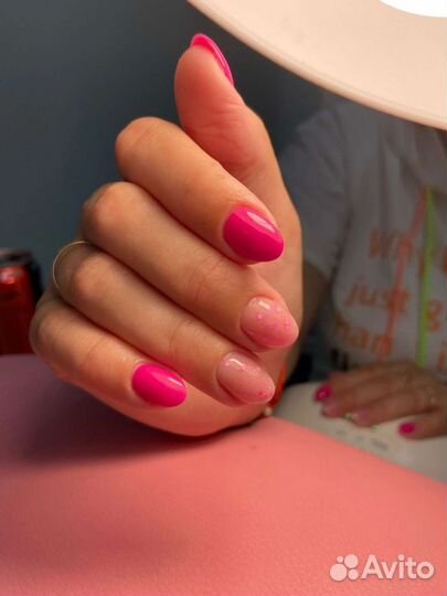 Наращивание ногтей