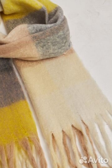 Женский теплый платок