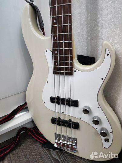 Басс гитара