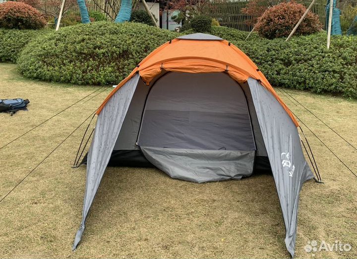 Палатка туристическая 4 местная