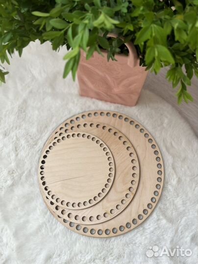 Деревянное донышко для трикотажной пряжи