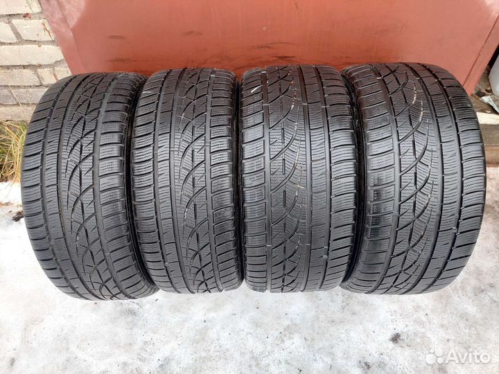 Hankook Winter I'Cept Evo W310 245/45 R18 и 275/40 R18 103V
