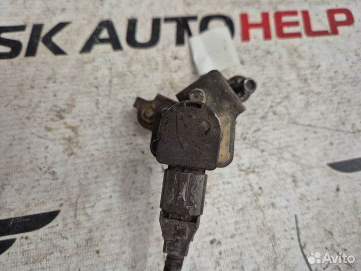 Датчик высоты дорожного просвета передний Honda