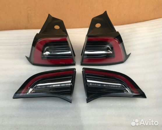 Фонарь Tesla Model 3