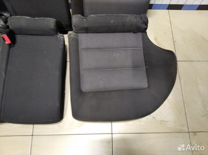 Сиденье заднее Octavia (A5 1Z) 2004-2013