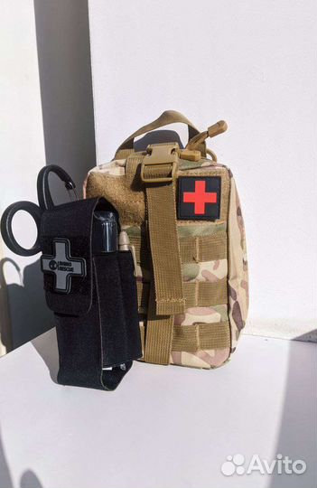 Аптечка тактическая Rhino Rescue 17 предметов