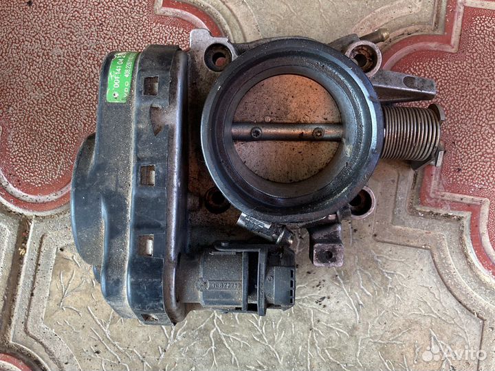 Дроссельная заслонка Mercedes М 111