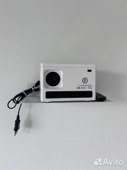 Мини проектор