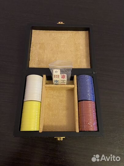 Набор для покера на 80 фишек