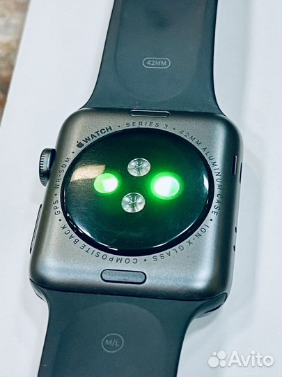 Смарт-часы Apple Watch Series 3 42mm