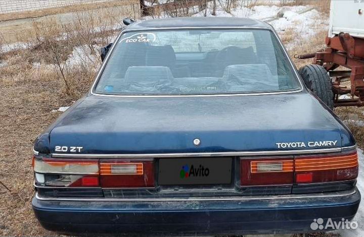 Toyota Camry 2.0 AT, 1989, 140 000 км