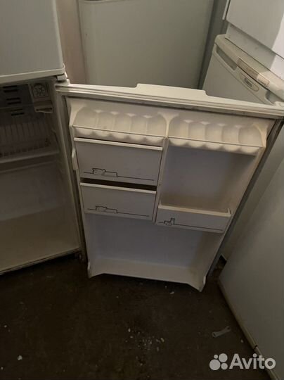 Холодильник в хорошем состоянии