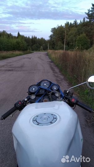 Honda VFR400 nc30