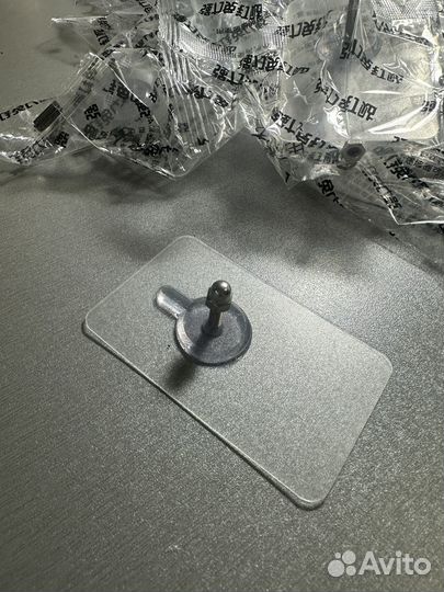 Самоклеющиеся винтовые крючки