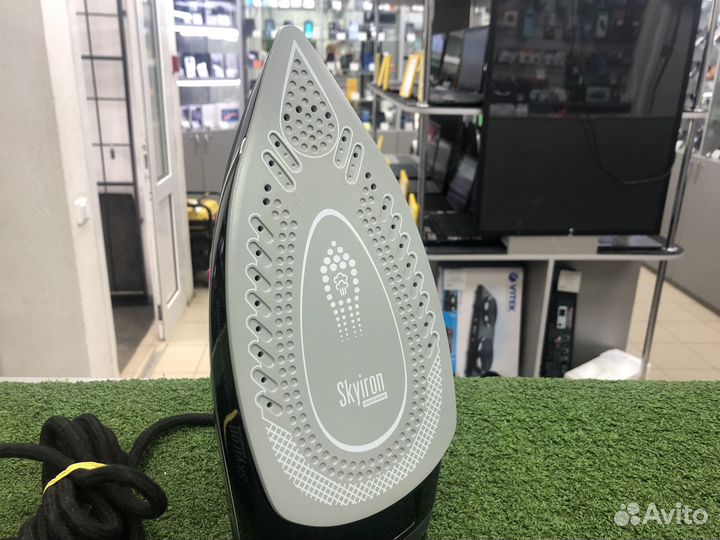 Утюг Redmond RI-C254S