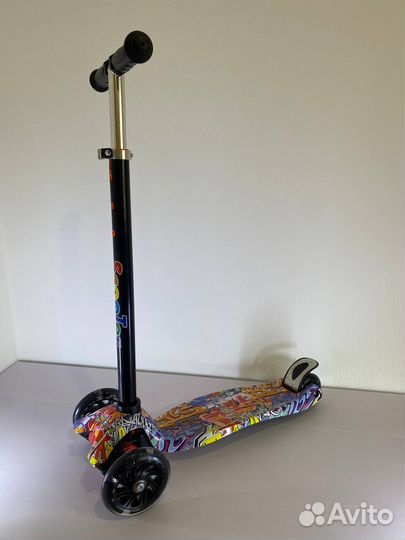 Самокат детский трехколесный 232