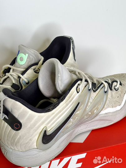 Баскетбольные кроссовки Nike KD 15