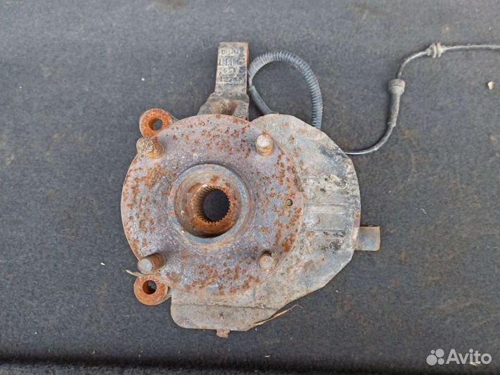 Передний левый поворот кулак Lacetti лачетти