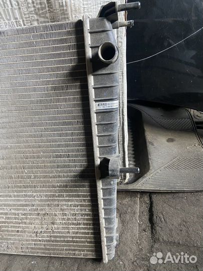 Радиатор охлаждения основной Renault Megane 3