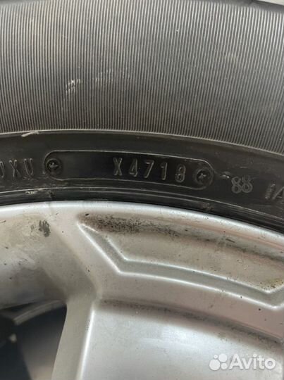 Dunlop Dignos D-01 285/60 R18