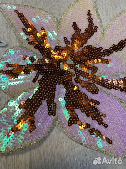 Аппликация на одежду