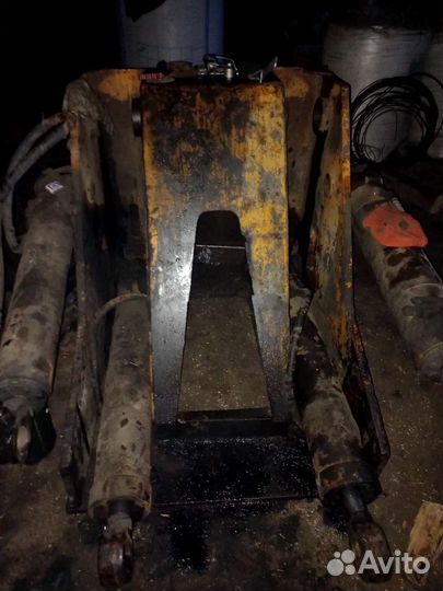 Фронтальный погрузчик Пк-4