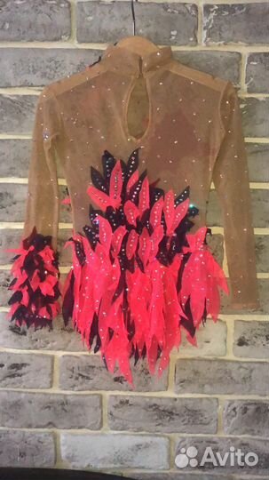 Купальник для художественной гимнастики