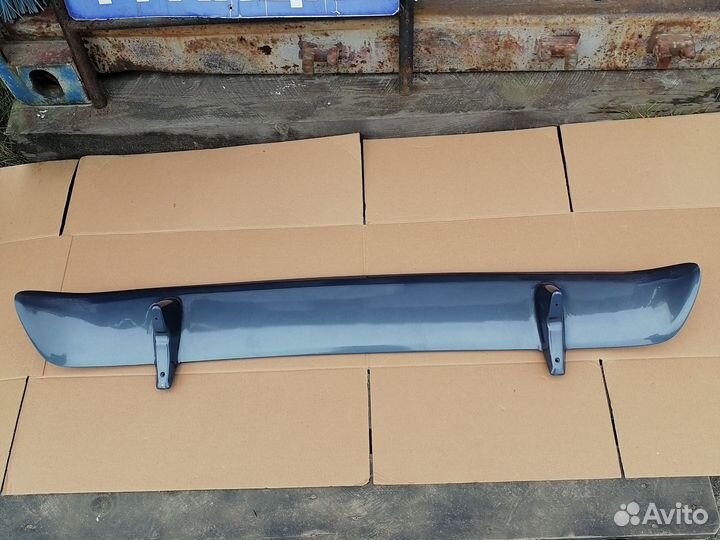 Спойлер на дверь багажника GM opel chevrolet